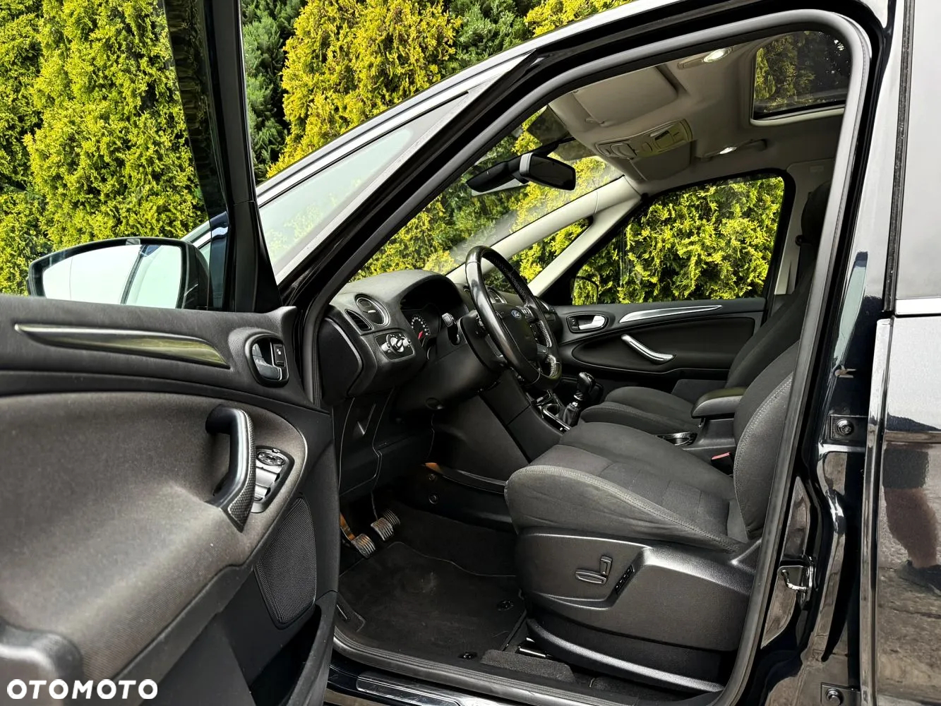 Ford S-Max - 21