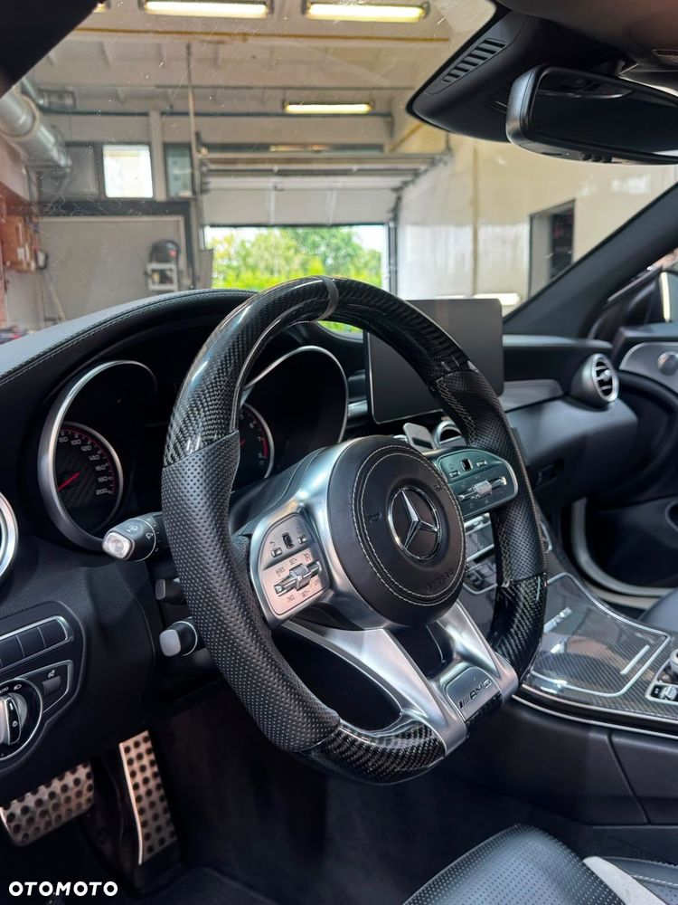 Mercedes-Benz Klasa C AMG 63 S - 14