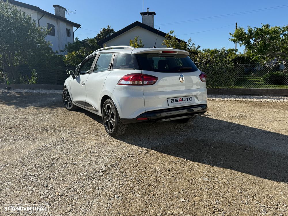 Renault Clio Sport Tourer (Energy) dCi 90 Bose Edition - 6