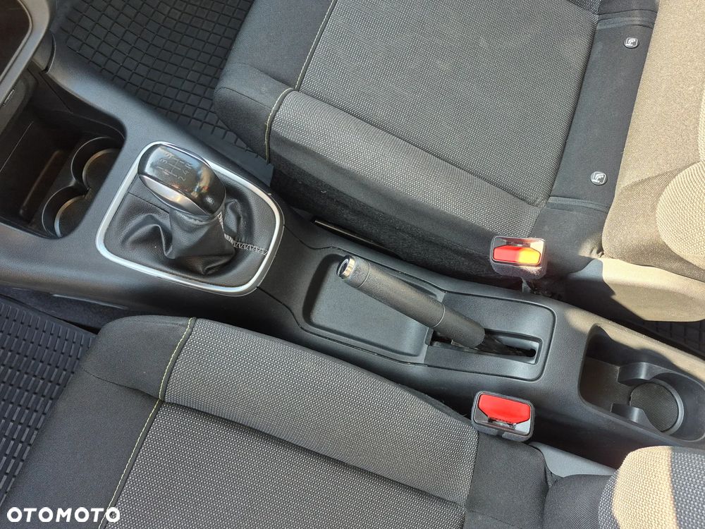 Citroën C3 1.2 PureTech Shine - 16