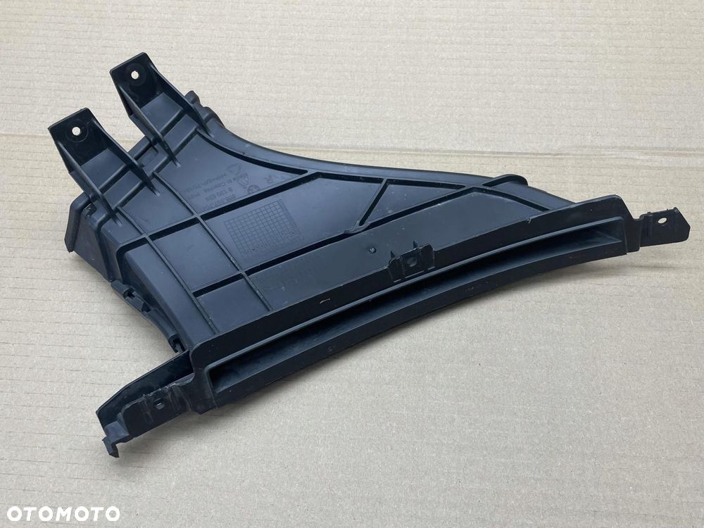 SKODA KODIAQ KIEROWNICA POWIETRZA PRAWA 565807764 - 1