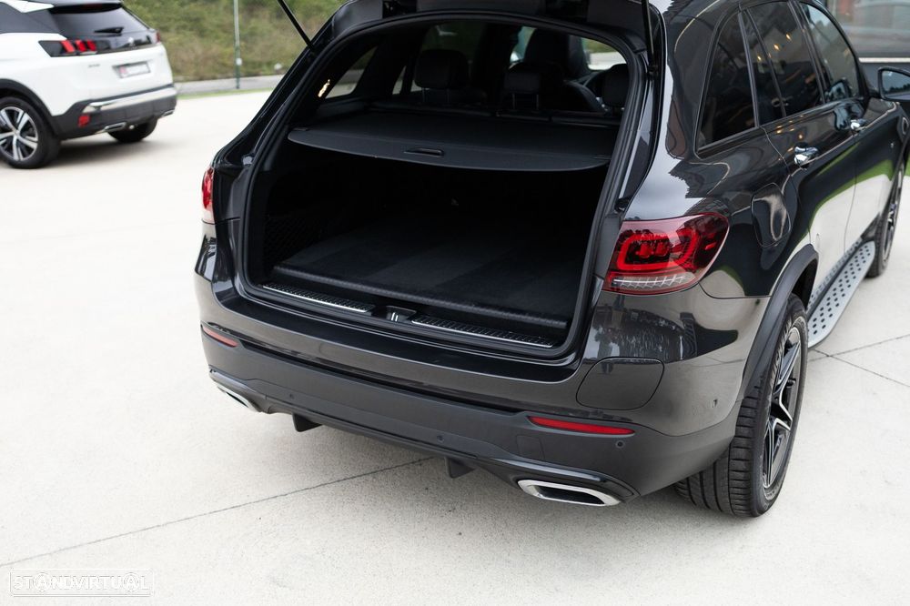 Mercedes-Benz GLC 300 - 28