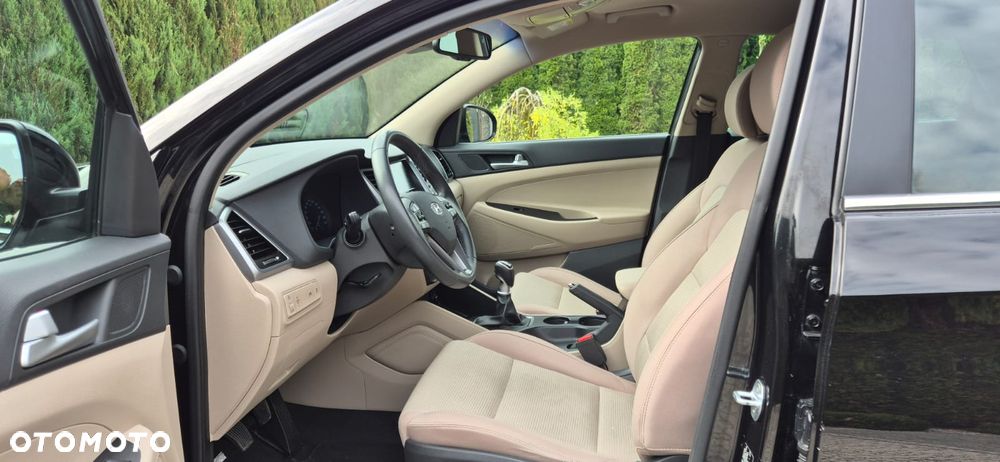 Hyundai Tucson blue 1.7 CRDi 2WD Trend - 20