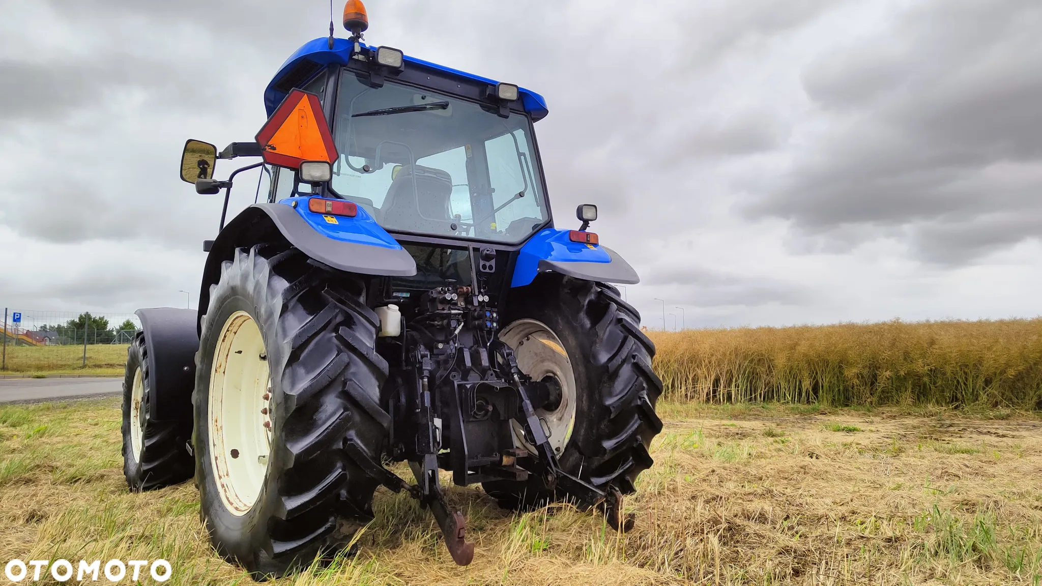 New Holland TM130 - 27