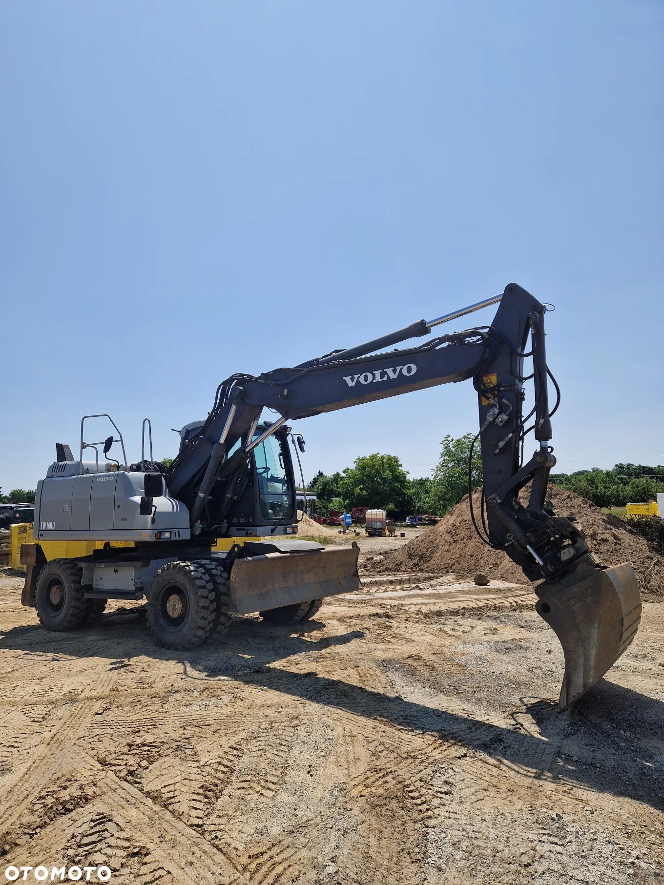 Volvo EW160D - 8
