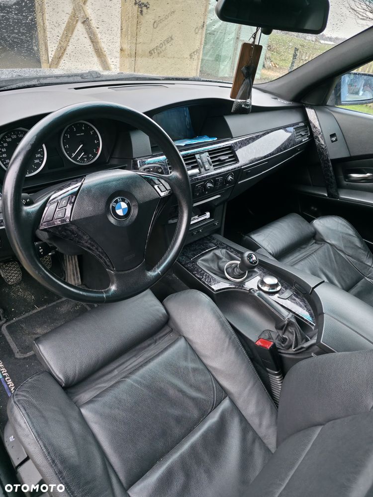 BMW Seria 5 520i - 9