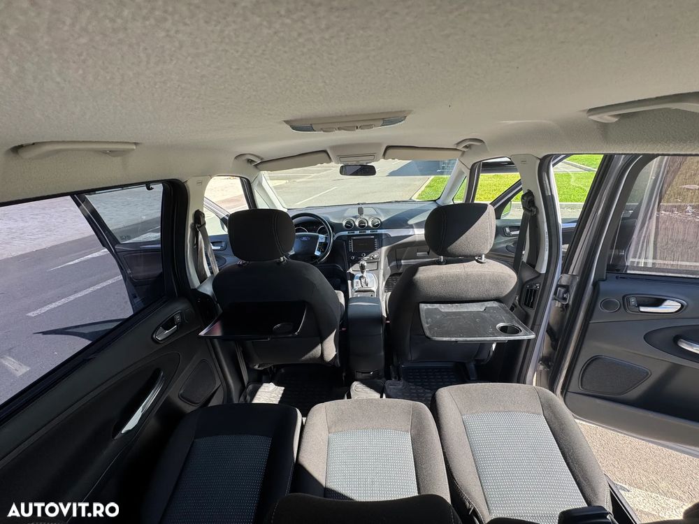 Ford Galaxy - 21