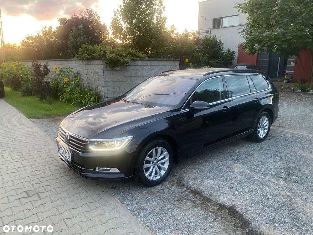 Volkswagen Passat 2.0 TDI (BlueMotion Technology) DSG Comfortline - 9