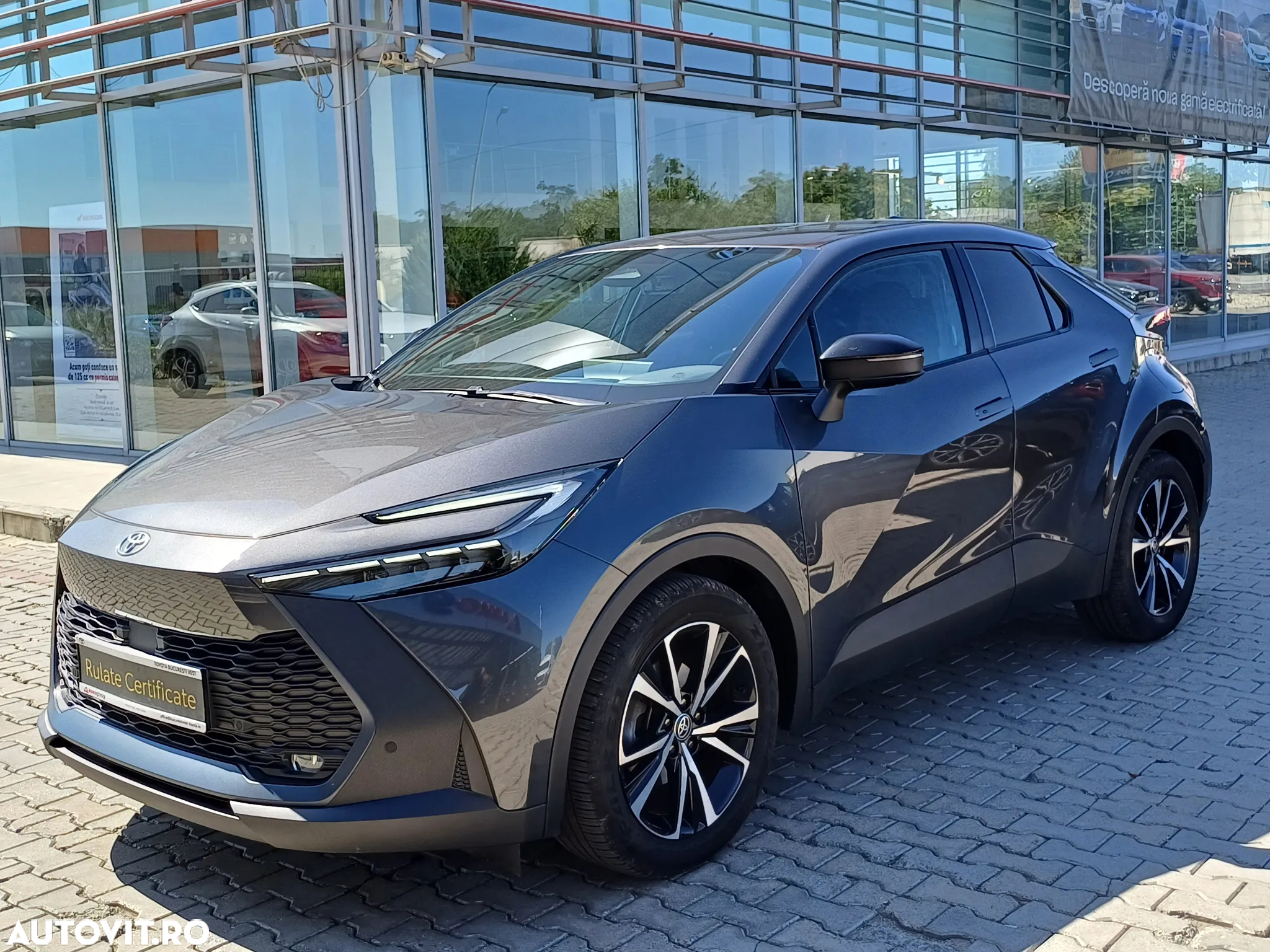 Toyota C-HR - 2
