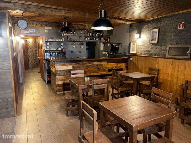 Moradia T2+ Espaço Comercial (Café) - Grande imagem: 4/12