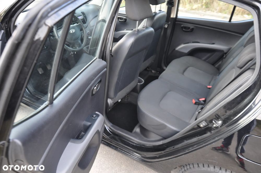 Hyundai i10 1.1 Edition 20 - 14