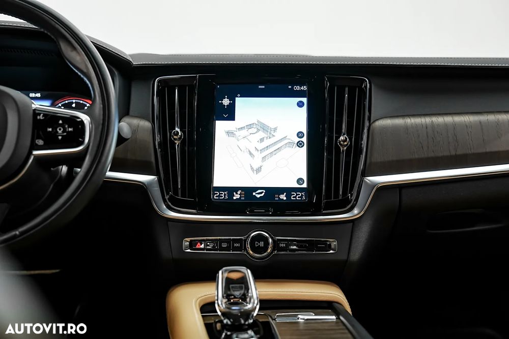 Volvo S90 B4 MHEV AT Plus Bright - 12