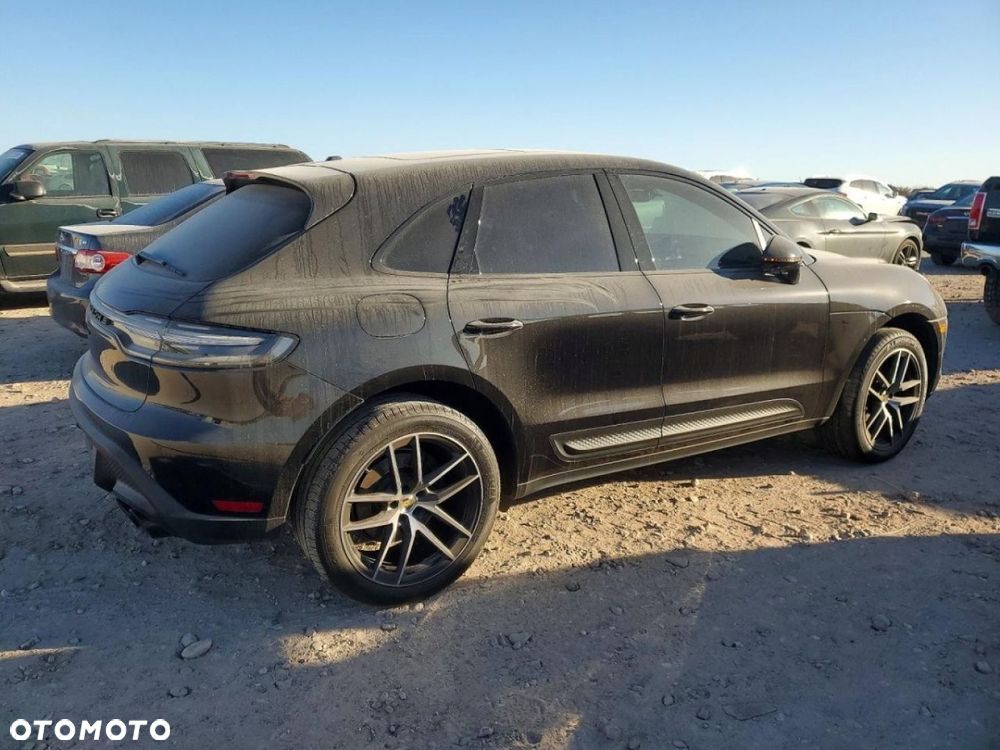 Porsche Macan - 4