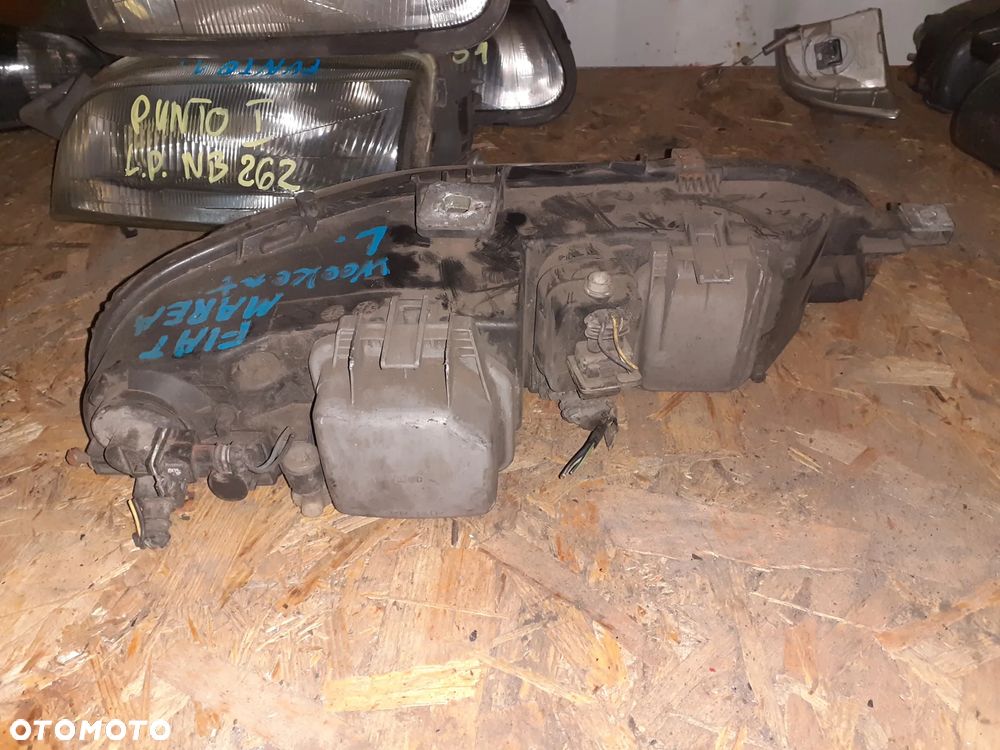 Reflektor LEWY LEWA LAMPA PRZÓD FIAT MAREA BRAVO BRAVA - 2