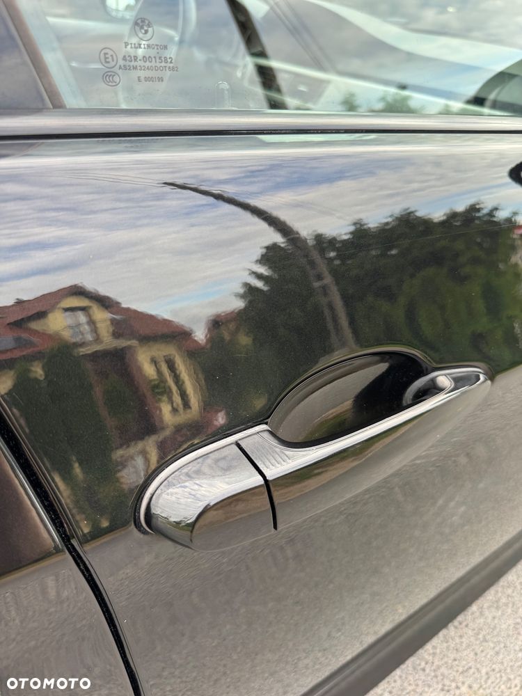 BMW Seria 3 320d xDrive DPF Edition Sport - 12