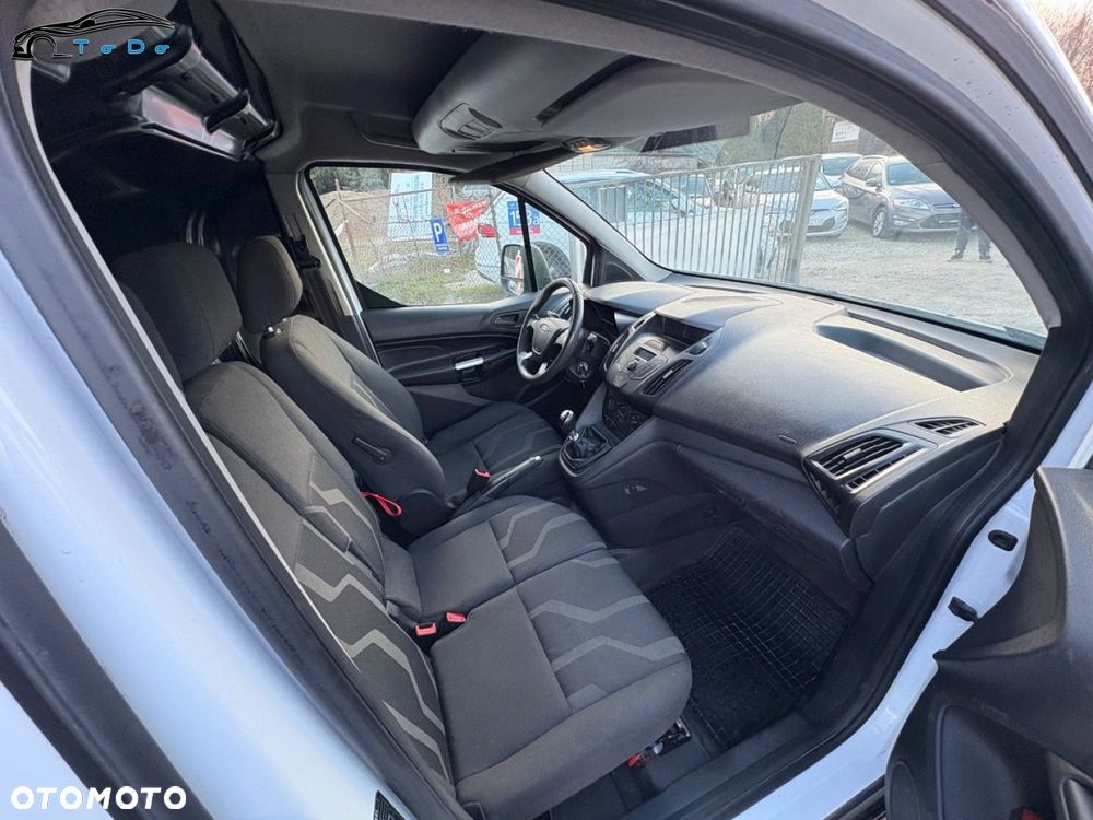 Ford Transit Connect - 18