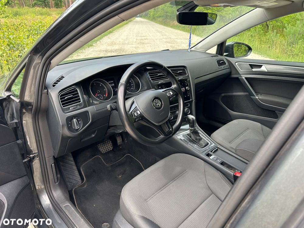 Volkswagen Golf 2.0 TDI (BlueMotion Technology) DSG Comfortline - 10