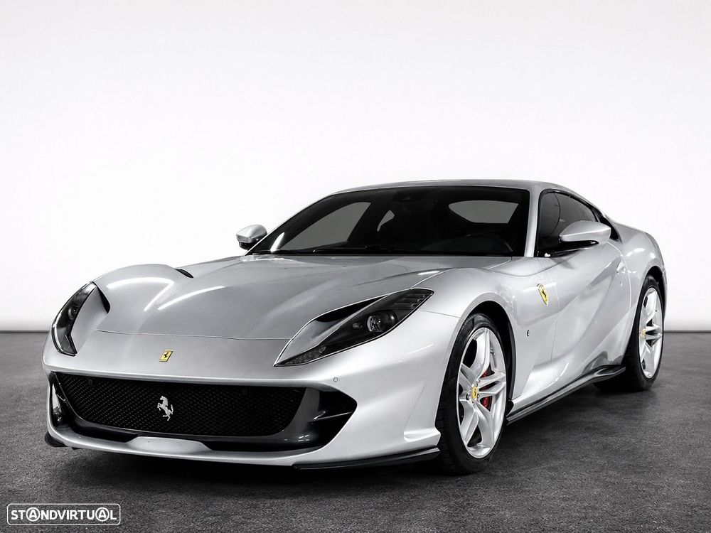 Ferrari 812 Superfast - 2