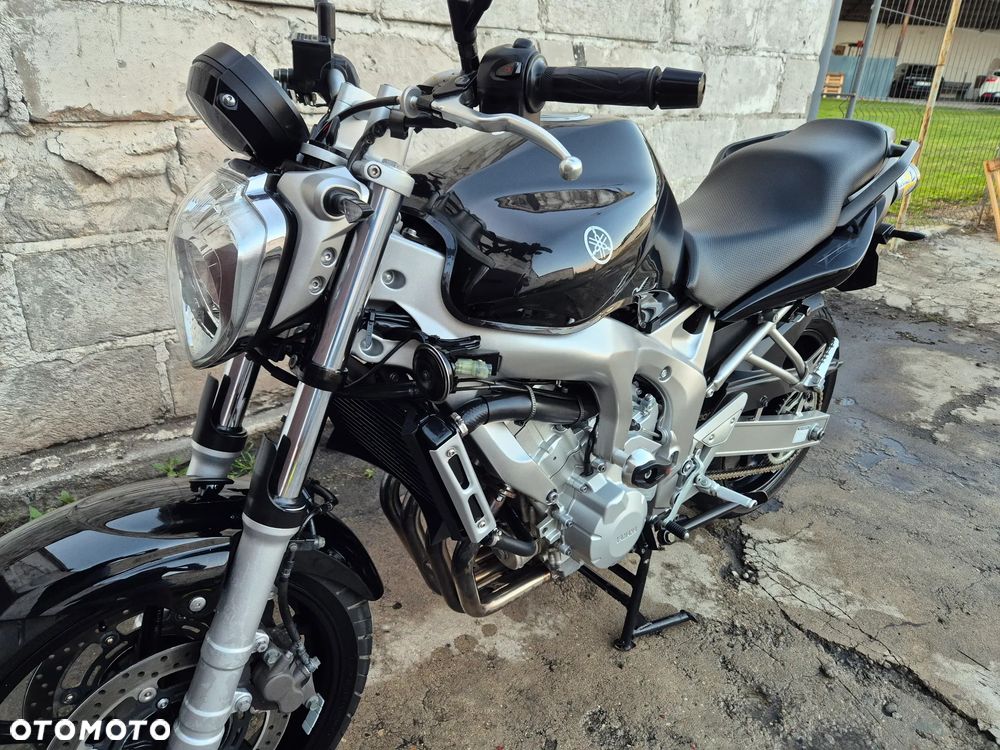 Yamaha FZ6 - 6