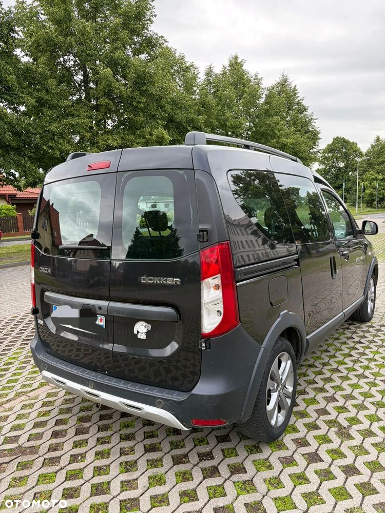 Dacia Dokker TCe 115 Stepway Celebration - 5