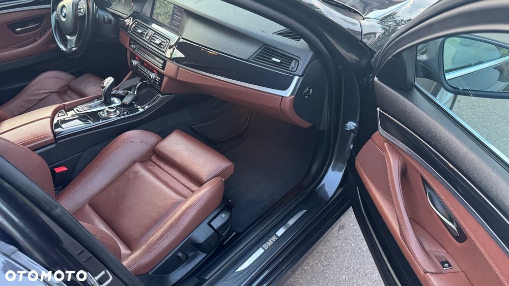 BMW Seria 5 520d Modern Line - 13