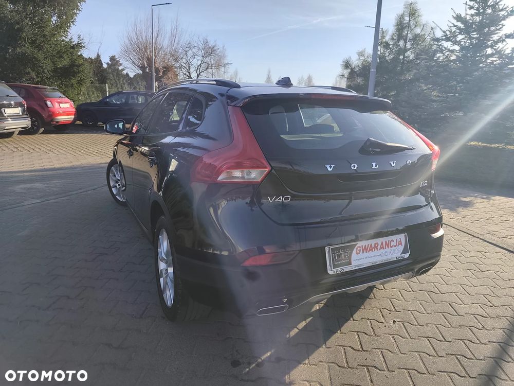 Volvo V40 Cross Country D2 Drive-E Momentum - 11