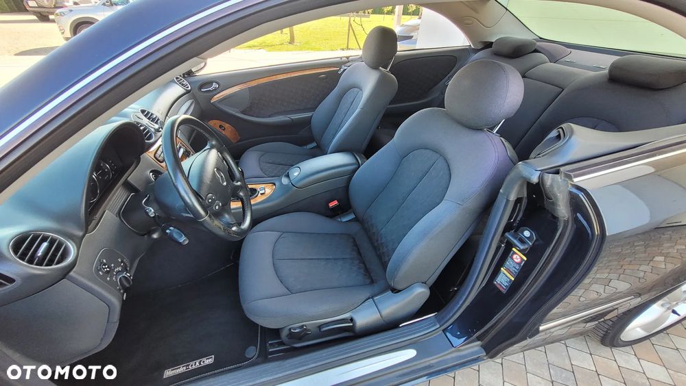 Mercedes-Benz CLK 270 CDI Elegance - 9