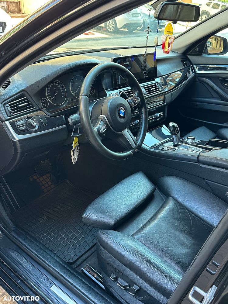 BMW Seria 5 525d xDrive AT - 7