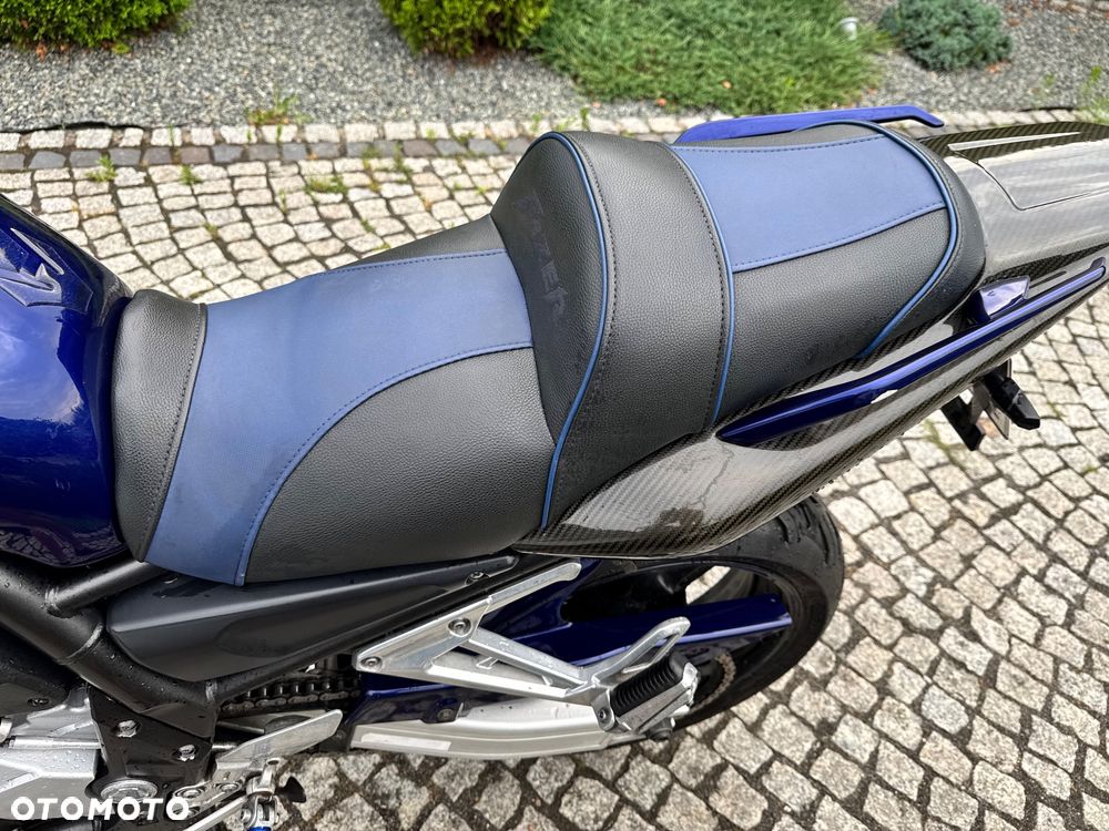 Yamaha FZS - 30