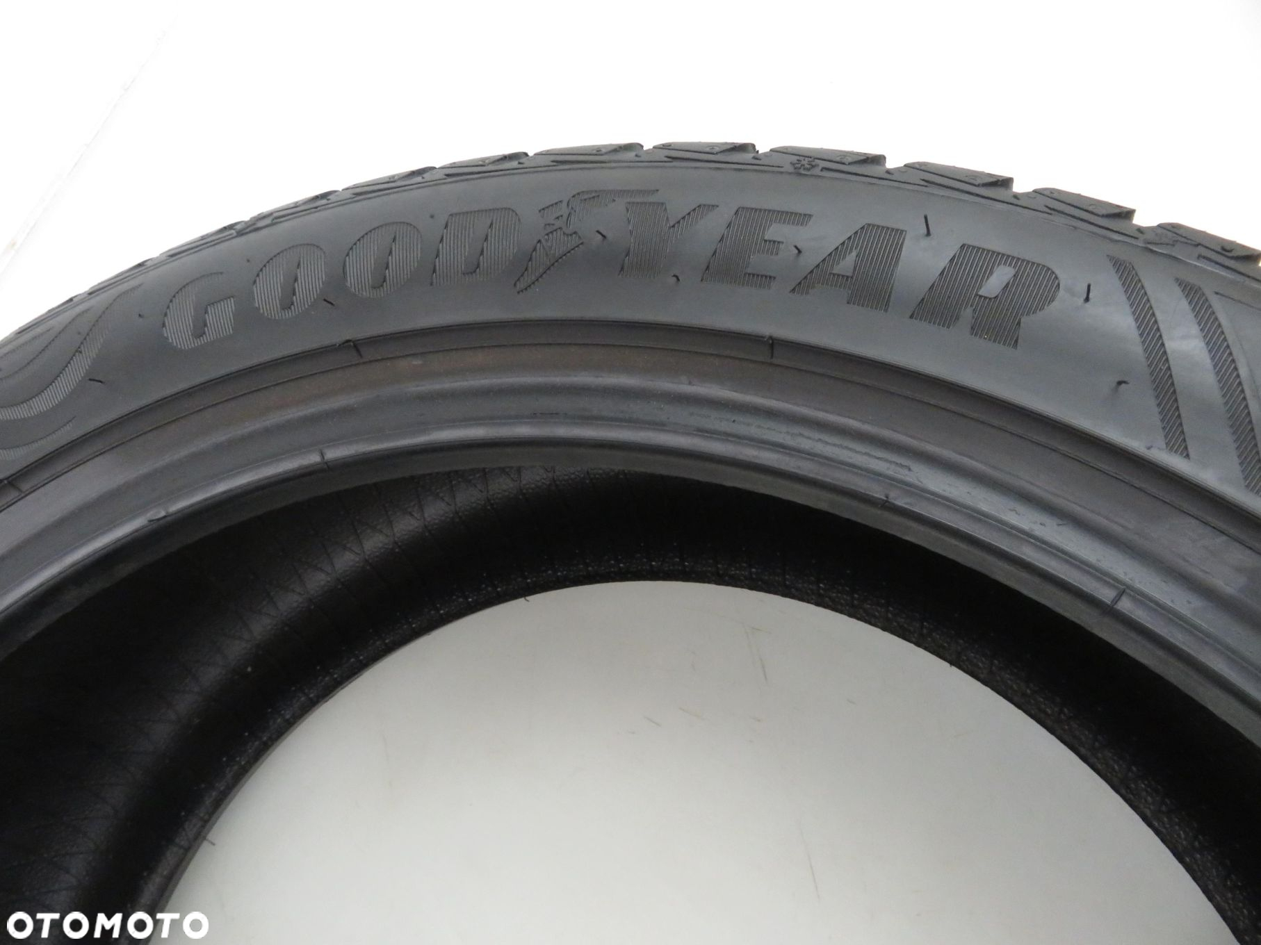 225/45R19 OPONA CAŁOROCZNA Goodyear Vector 4Seasons Gen-2 96W XL - 2