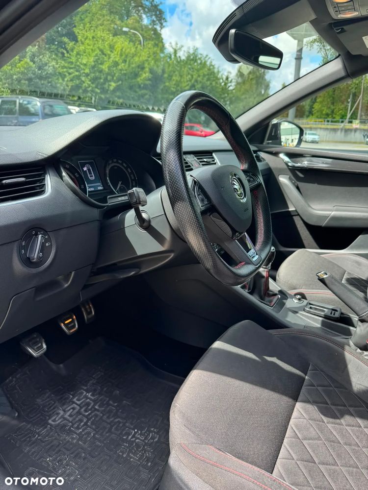 Skoda Octavia 2.0 TSI RS 245 - 28