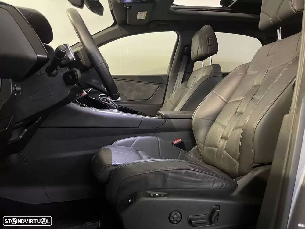 DS DS7 Crossback - 15