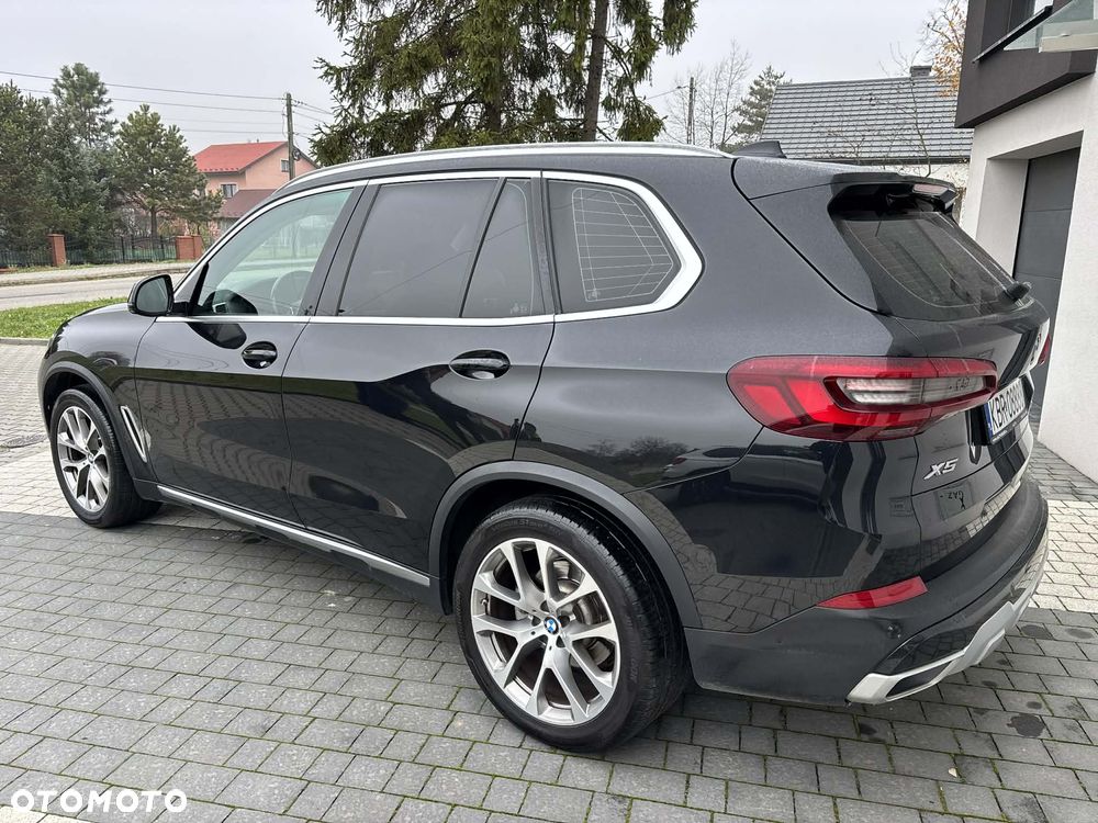 BMW X5 xDrive25d xLine - 13