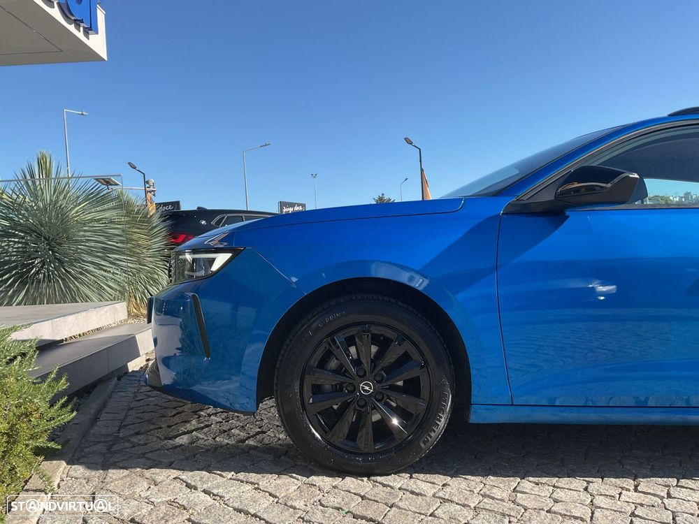 Opel Astra Sports Tourer 1.2 T Edition - 19