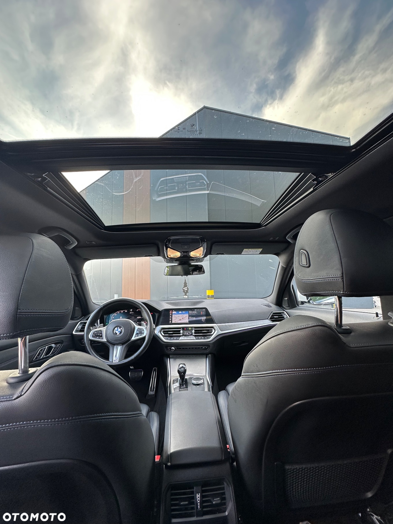 BMW Seria 3 330e M Sport sport - 20