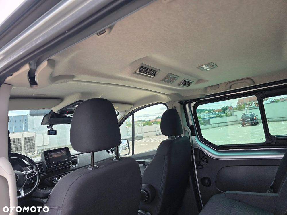 Renault Trafic 2.0 dCi EDC - 19