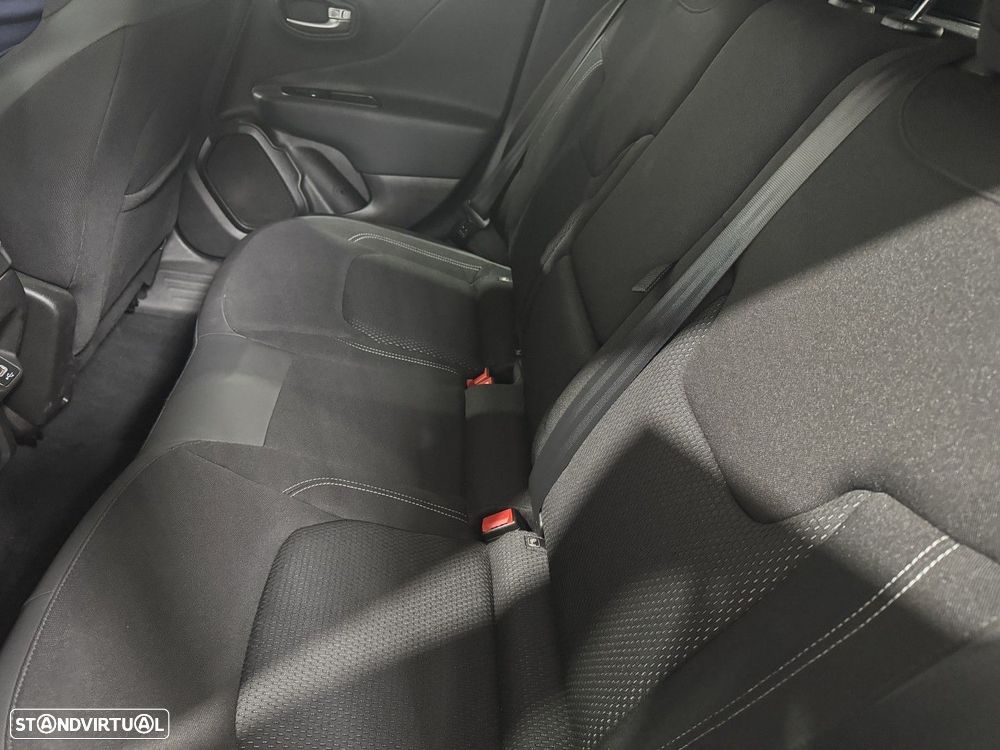 Jeep Renegade 1.0 T Limited - 15