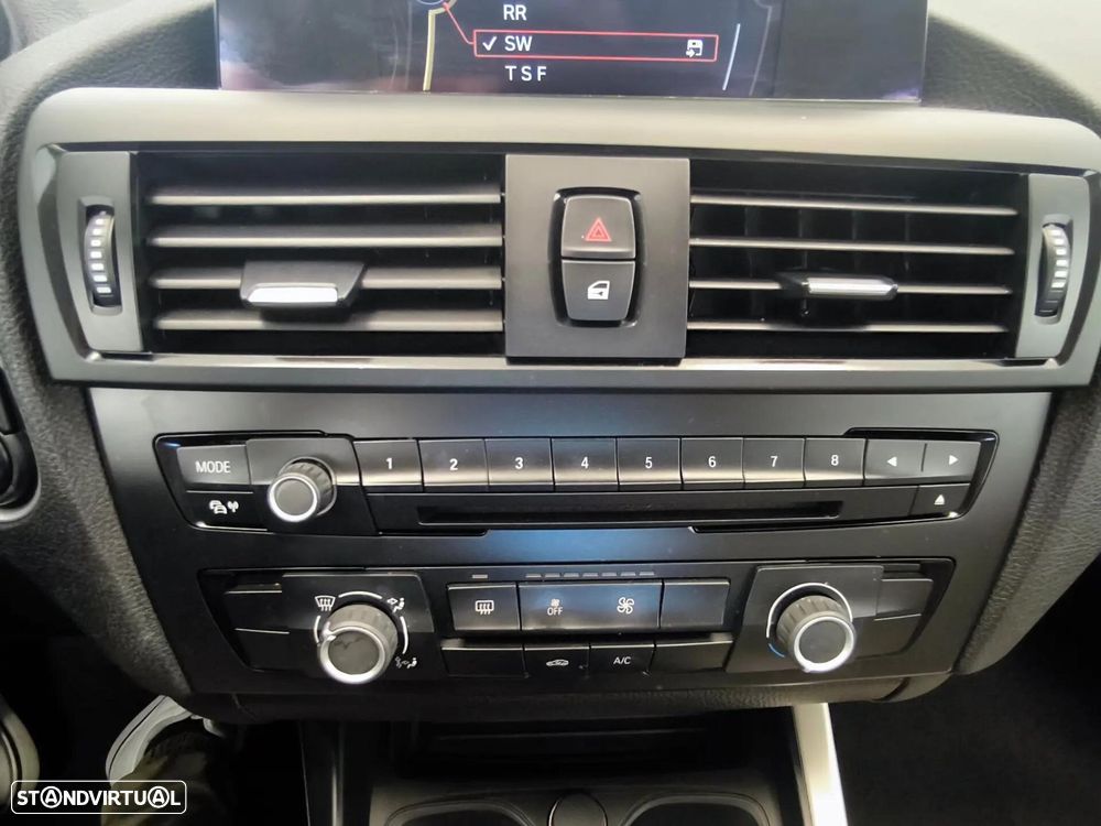 BMW 118 d Line Sport - 43