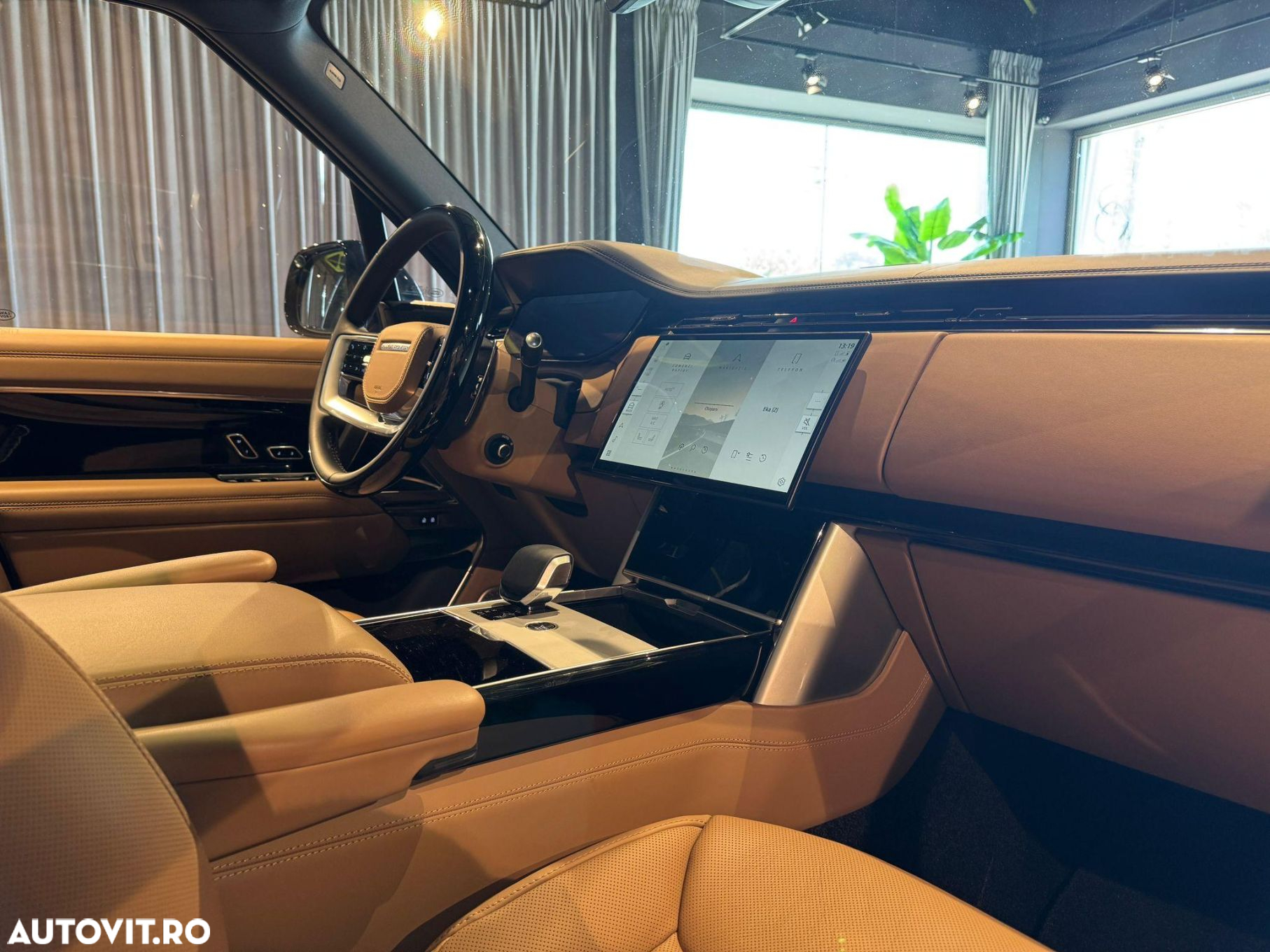 Land Rover Range Rover - 26