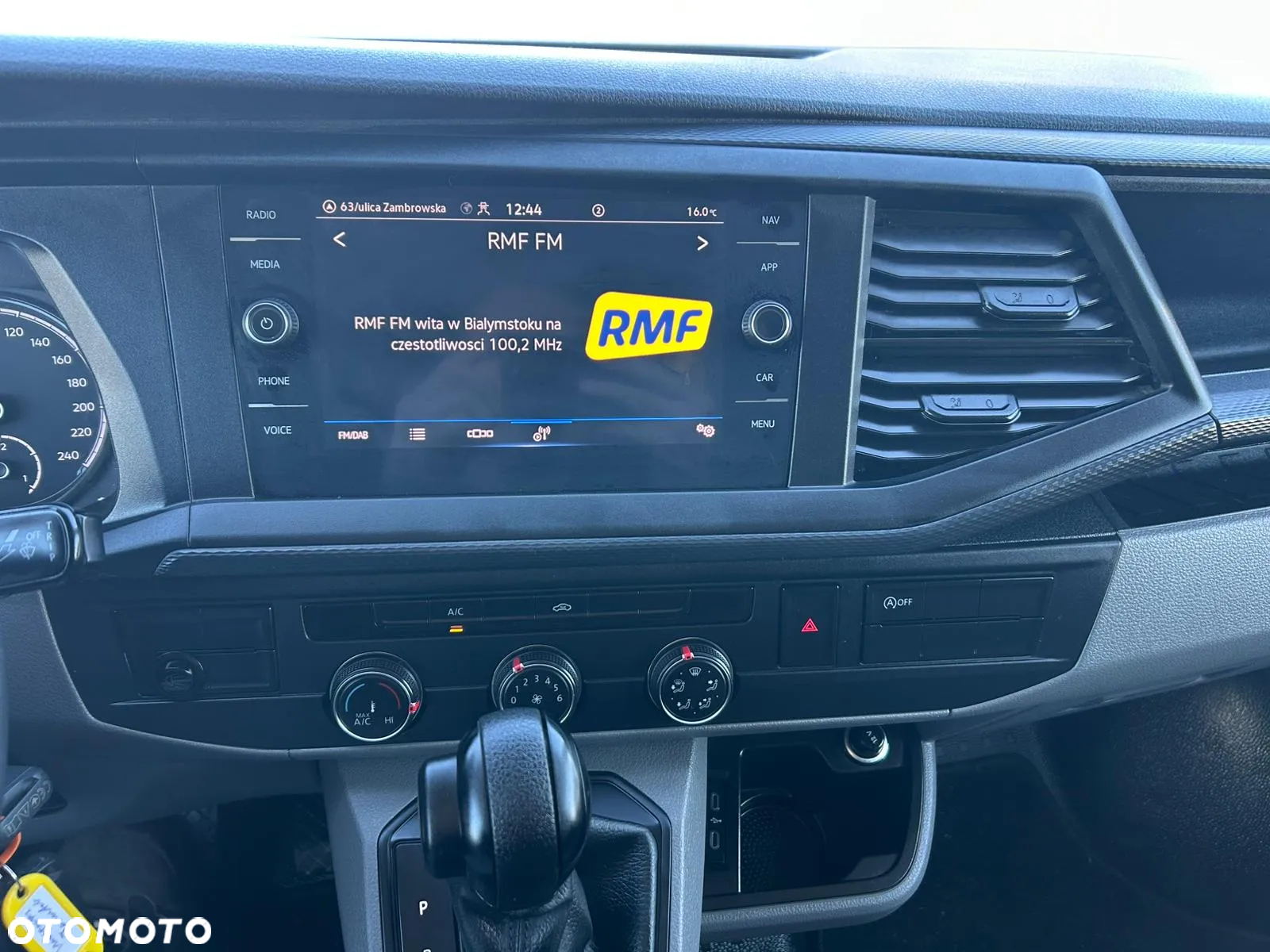 Volkswagen Transporter T6.1 L2H1 Long 2.0 TDI 150KM Automat DSG **Kamera cofania**Czujniki parkowania**NAVI**2021R** - 17