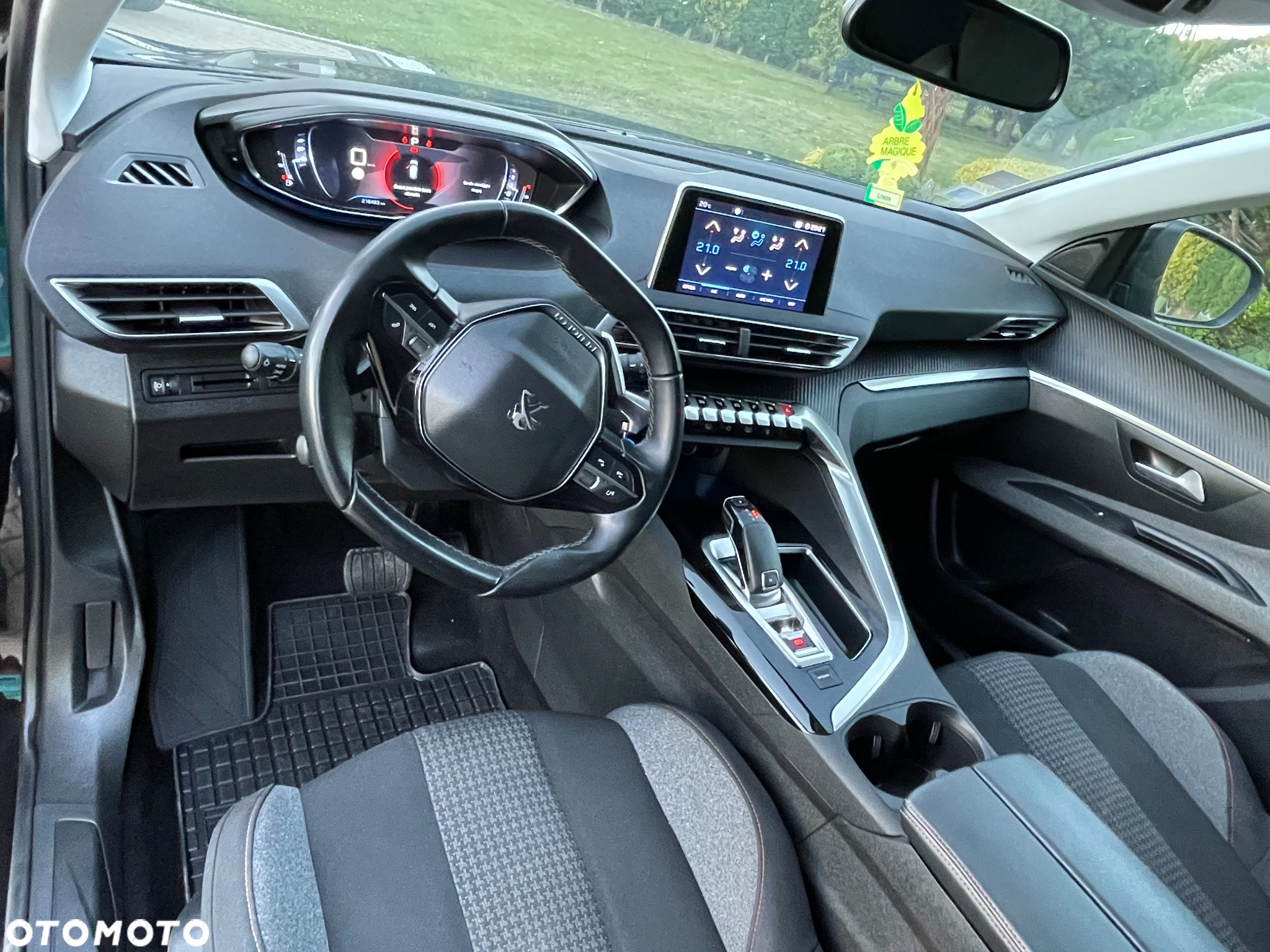 Peugeot 3008 1.5 BlueHDi Active Pack S&S EAT8 - 2