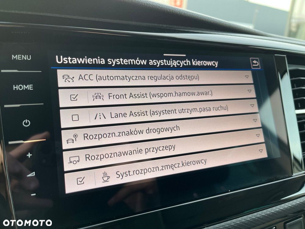 Volkswagen Multivan - 38