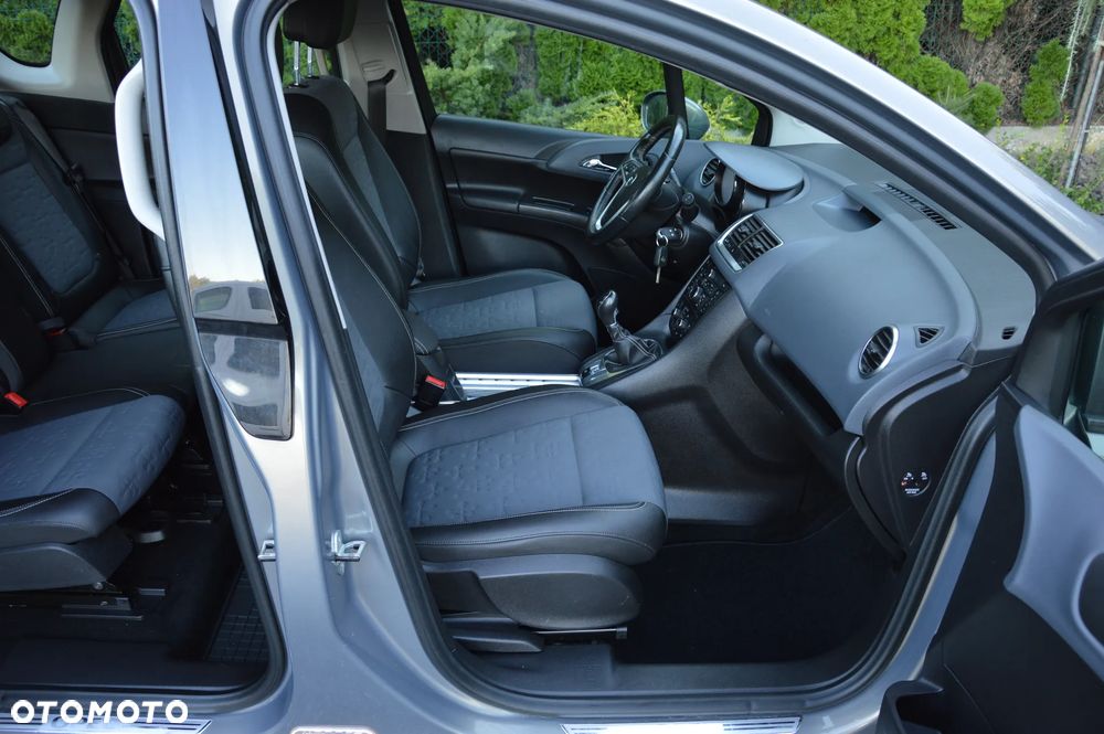Opel Meriva - 8