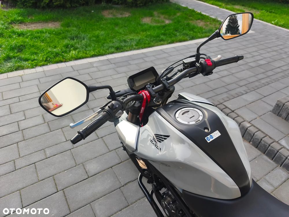 Honda CB - 20