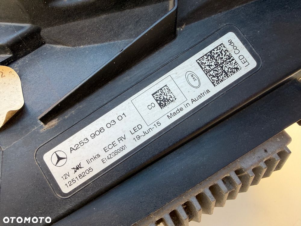 Lampa przednia LED reflektor A2539060301 Mercedes GLC W253 - 4
