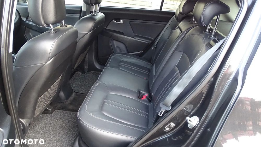 Kia Sportage 2.0 CRDI 2WD Spirit - 14