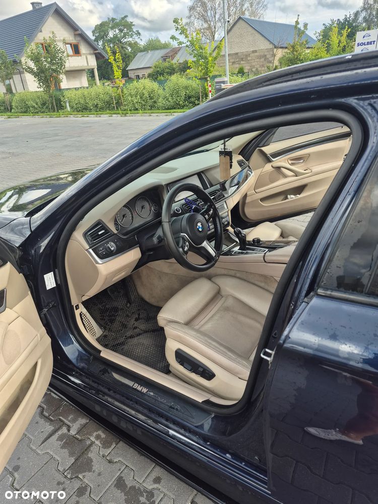 BMW Seria 5 530d - 13