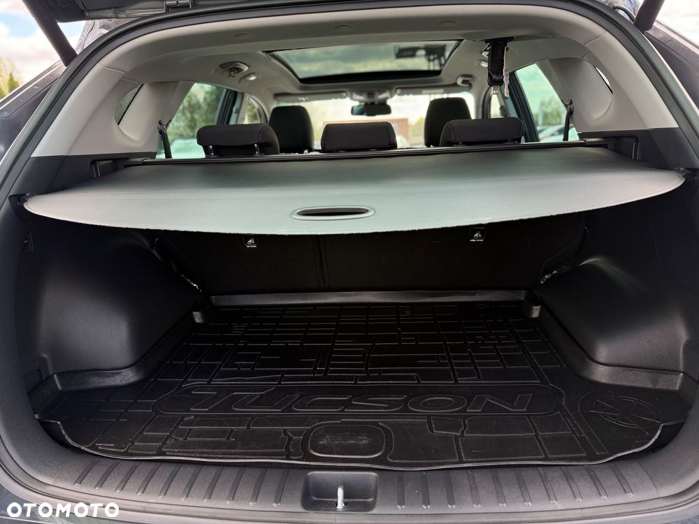 Hyundai Tucson blue 2.0 CRDi 4WD Premium - 24