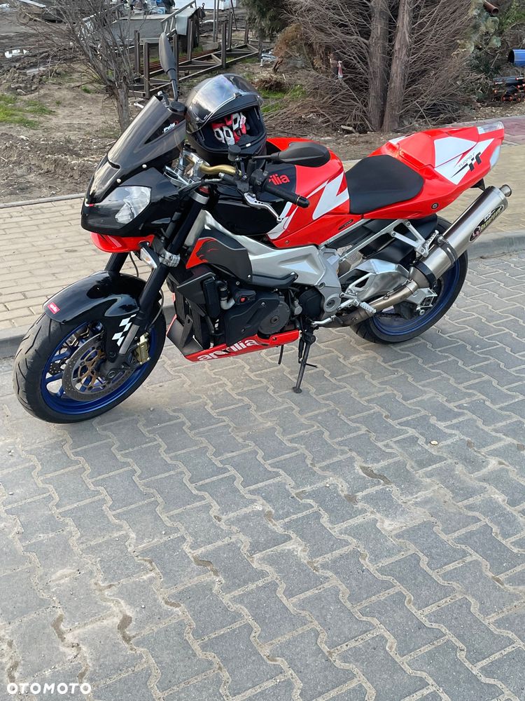 Aprilia Tuono - 3