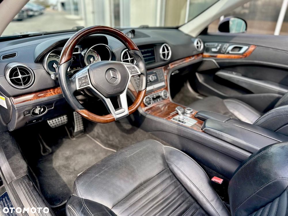 Mercedes-Benz SL 500 7G-TRONIC - 9